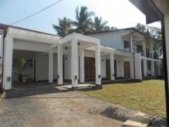 Modern 4 bedroom house sale near kiribathgoda