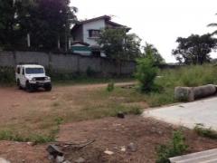 Elevated flat land in residential area,Off Perera Mawatha behind Overseas School