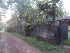 Property is located in Makumbura - Kottawa. 150 Meters to Makumbura Junction